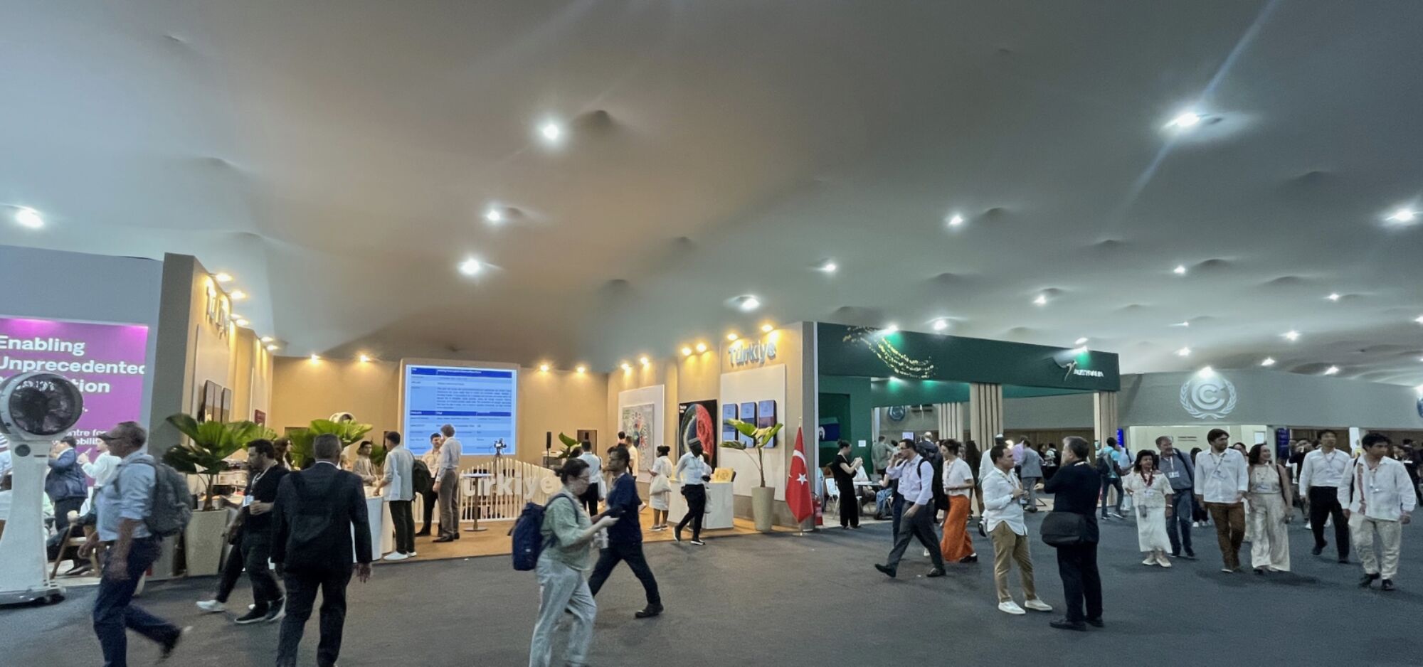 Bildschirmfoto 2025 12 01 um 16 55 01